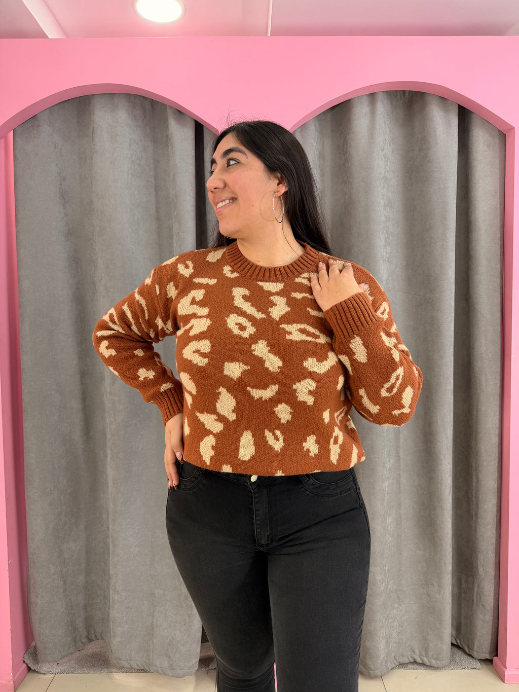 SWEATER